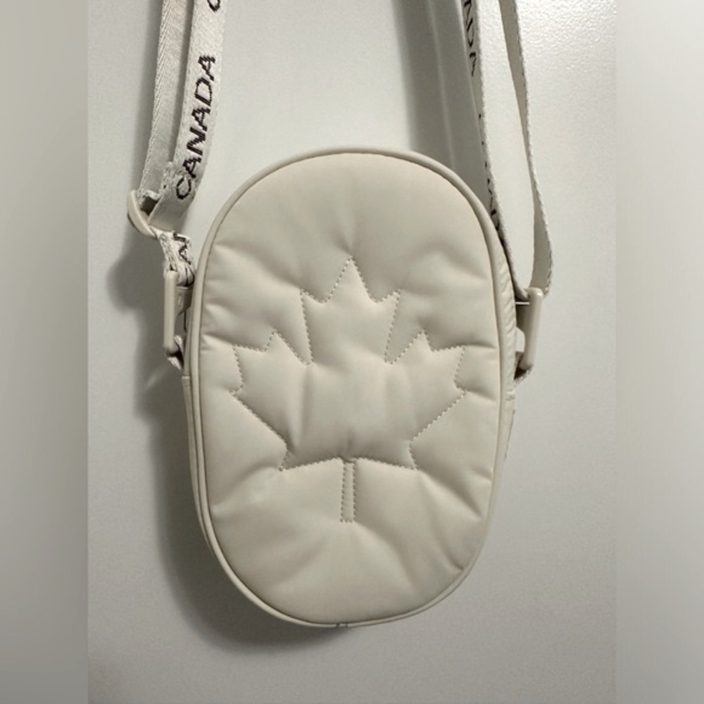 Lululemon Future Legacy Crossbody